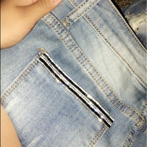 jeans w dimomds